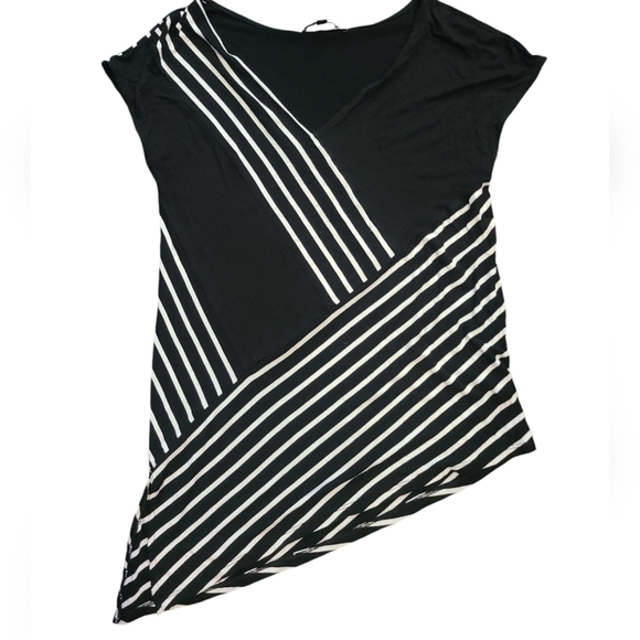 CABLE & GAUGE asymmetrical b&w blouse S - Picture 4 of 9